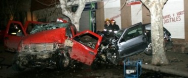 ACCIDENTE ENTRE DOS VEHICULOS 