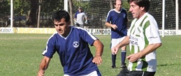 GANO CECIL A. ROBERTS, EMPATO DEPORTIVO ARGENTINO Y PERDIO FERRO EN EL SENIOR