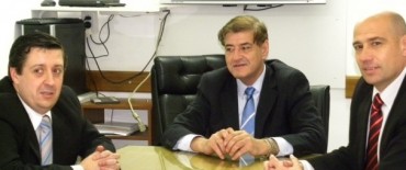 POR LOS ÚLTIMOS CORTES DE LUZ EL INTENDENTE SE REUNIÓ CON EL TITULAR DEL OCEBA