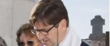 TODOS LOS SANTOS Y DIFUNTOS por el Padre Carlos Arive