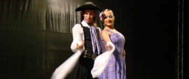 ISMAEL FEITO Y ANA BRACAMONTE AL FESTIVAL NACIONAL DE BARADERO 