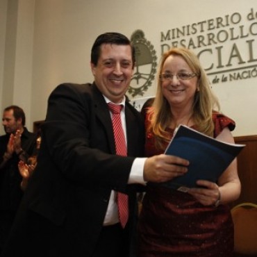 EL INTENDENTE RECIBIÓ UN SUBSIDIO DEL MINISTERIO DE DESARROLLO SOCIAL DE LA NACIÓN 