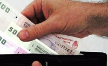 EL MUNICIPIO ADELANTO EL SUELDO Y EL AGUINALDO A SUS EMPLEADOS