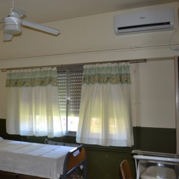 INSTALARON CLIMATIZADORES EN EL HOSPITAL