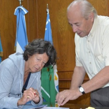 ENTREGARON SUBSIDIOS A UNION DEPORTIVA Y A LIPOLCC