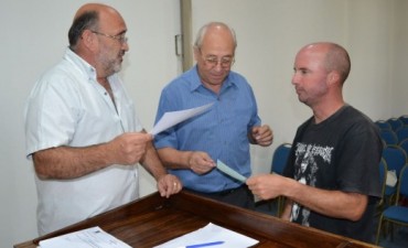  EL MUNICIPIO ENTREGO MICROEMPRENDIMIENTOS PRODUCTIVOS