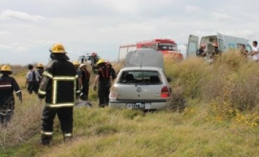 UNA TRESLOMENSE PERDIO LA VIDA EN UN ACCIDENTE AUTOMOVILISTICO