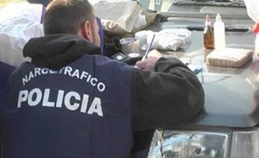 SON CINCO LOS DETENIDOS POR COMERCIALIZACION DE DROGA