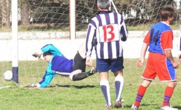 FERRO GOLEO A ATLETICO TRENQUE LAUQUEN EN EL SENIOR