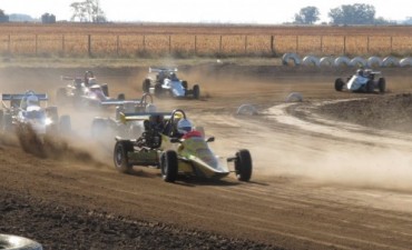 TODOS LOS CAMPEONATOS. FIEL Y VILLAMAYOR PUNTEROS.