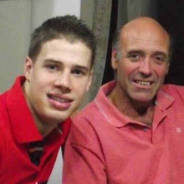 FACUNDO REGALIA LLEGO A LA ARGENTINA Y HABLO EN FM AMANECER