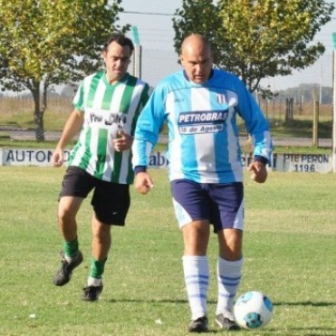 FERRO EMPATO EN EL SENIOR.