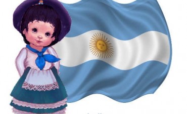 ACTIVIDADES EN LA PLAZA PARA FESTEJAR EL 25 DE MAYO