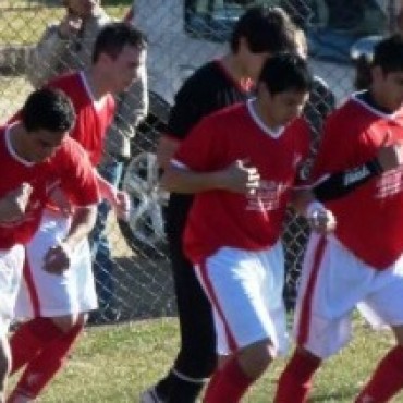 GANO ROBERTS Y SE ESCAPA EN LA PUNTA