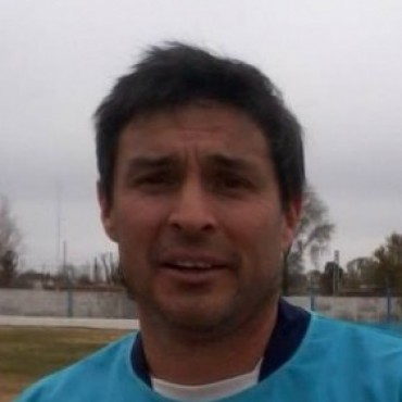 EN EL SENIOR GANO DEPORTIVO Y SE PRENDIO EN LA LUCHA