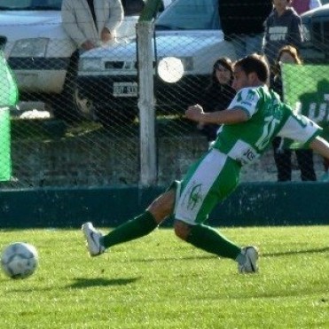 GANO NEWBERY Y SE ACERCO