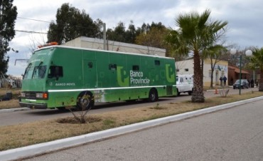 COMENZO A ATENDER EL BANCO MOVIL