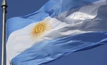 SIMBOLOS - Escribe: Padre Carlos Arive