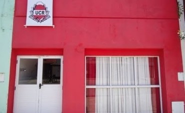 RENUNCIO EL VICEPRESIDENTE DE LA UCR –  DENUNCIO UN MAL MANEJO INTERNO DEL PARTIDO Y DIJO QUE NO VIO NINGUNA PIZARRA A LA HORA DE ELEGIR CANDIDATOS