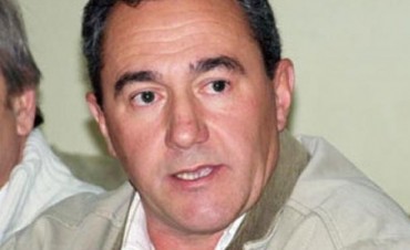 EL DIPUTADO RADICAL LUIS OLIVER VISITO TRES LOMAS 