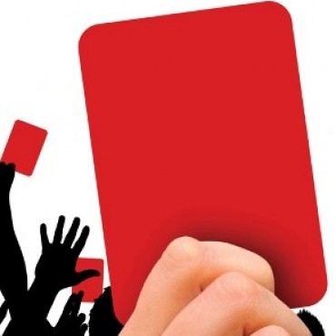 TEVEZ Y ALZOGARAY RECIBIERON SUSPENSION PROVISORIA.