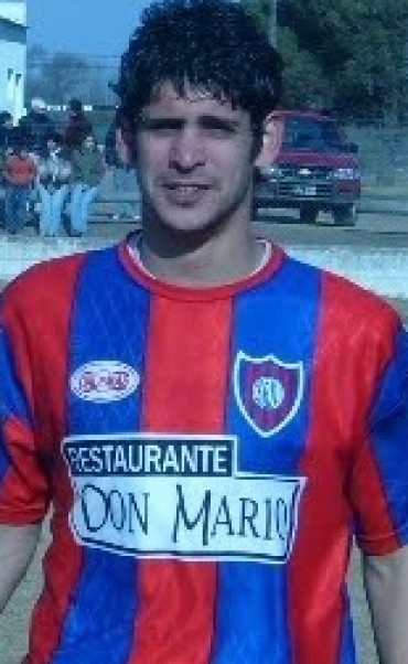 JUVENTUD GANO EL CLASICO Y SE ESCAPA EN LA  PUNTA