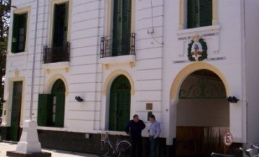 Operativo Antidrogas - DETUVIERON A UN TRESLOMENSE POR VENTA DE COCAINA