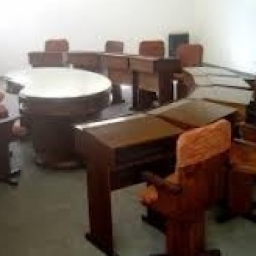 SE REUNE EL CONCEJO DELIBERANTE. PRESENTAN PROYECTO PARA REESTRUCTURAR EL ALUMBRADO PUBLICO.