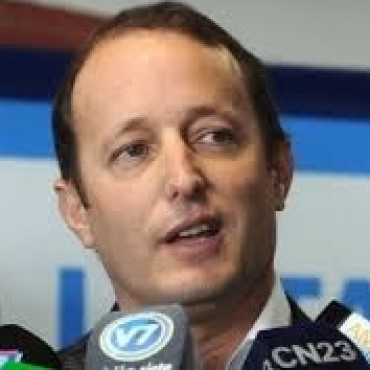 MARTIN INSAURRALDE LLEGA EL MIERCOLES A TRES LOMAS