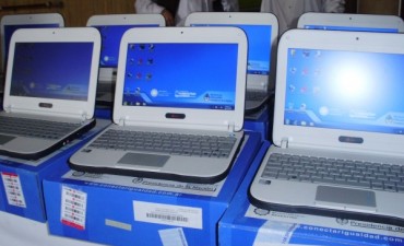 EL MIERCOLES SE ENTREGAN NETBOOKS EDUCATIVAS A LOS ALUMNOS DEL CEPT 7