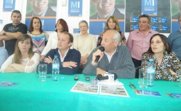 INSAURRALDE ESTUVO EN TRES LOMAS